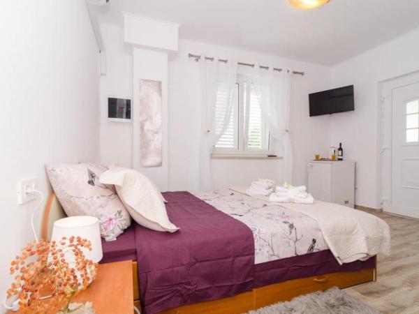 Apartment & Room Lady O : photo 3 de la chambre chambre double avec terrasse