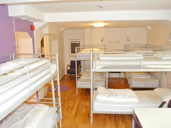 City Hostel Bergen : photo 4 de la chambre lit dans dortoir pour femmes de 10 lits