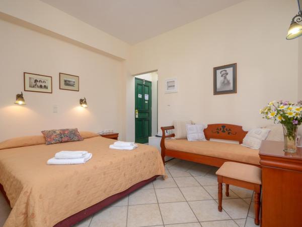 Apollon Hotel : photo 9 de la chambre chambre lit king-size supérieure