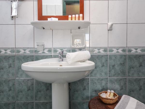 Apollon Hotel : photo 7 de la chambre chambre lit king-size supérieure