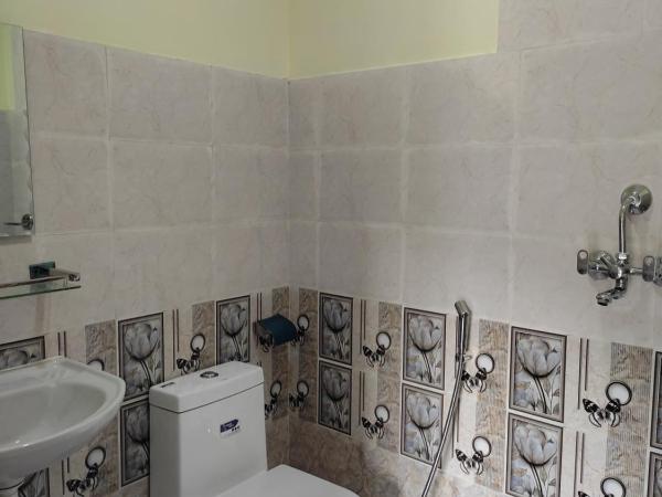 Hotel Green Hill View : photo 6 de la chambre chambre familiale - vue sur lac