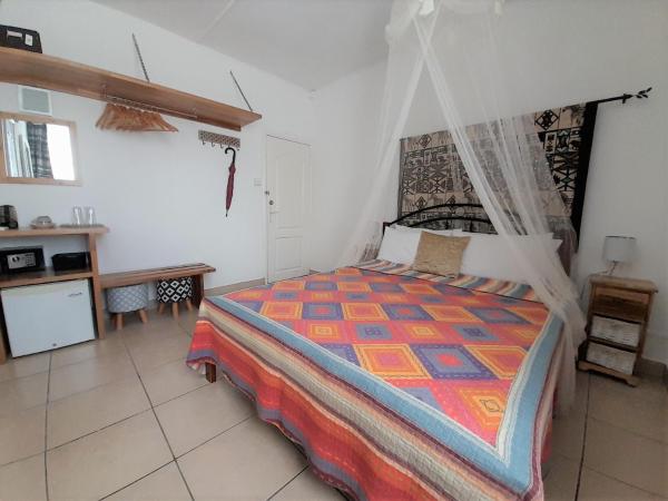 Villa Osumare Guest House : photo 1 de la chambre chambre double Économique