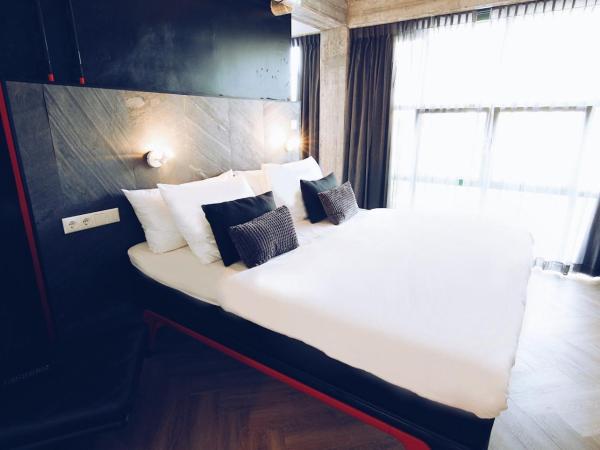 Bed, Bites & Business Hotel Rotterdam : photo 1 de la chambre chambre double
