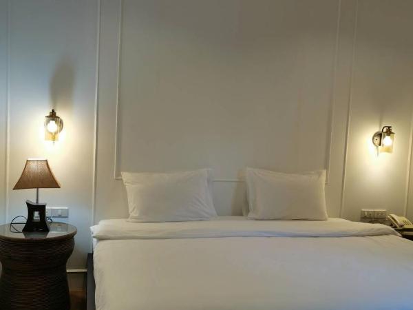 BaanBusarin Hotel : photo 4 de la chambre chambre double ou lits jumeaux deluxe avec balcon