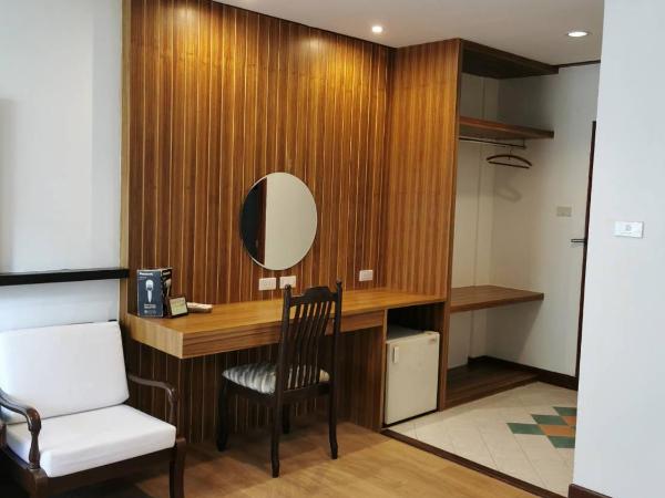 BaanBusarin Hotel : photo 7 de la chambre chambre double ou lits jumeaux deluxe avec balcon