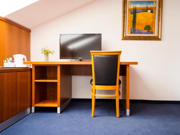 Pension Freiraum Guesthouse Berlin : photo 2 de la chambre chambre double - vue sur rue