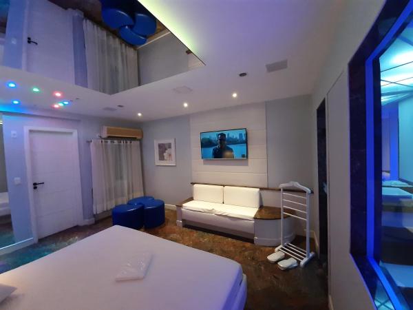 BAMBINA HOTEL -Adultos Somente : photo 4 de la chambre suite avec piscine privée