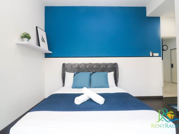 SKS Pavilion Residence by UHA : photo 9 de la chambre appartement avec balcon