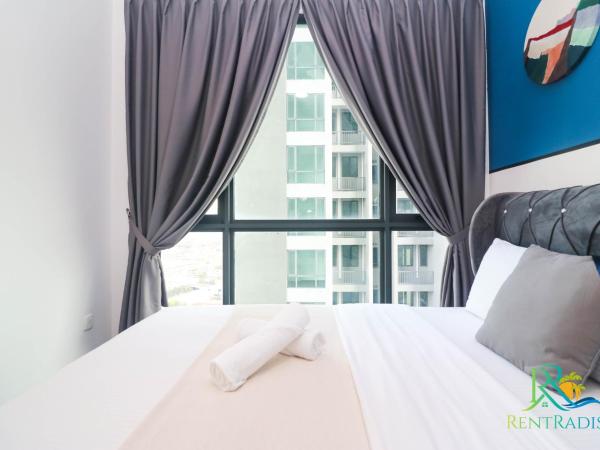 SKS Pavilion Residence by UHA : photo 7 de la chambre appartement avec balcon