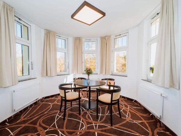 Hotel Hubertus : photo 3 de la chambre suite