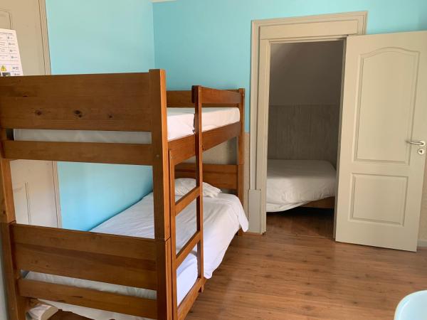 Meeting Hostel : photo 5 de la chambre suite