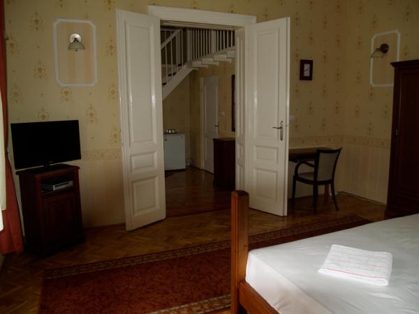 Péterfia Panzió : photo 1 de la chambre suite