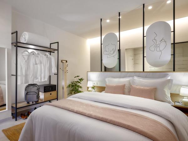 Stay 365 Heraklion Apart Hotel : photo 3 de la chambre suite - vue sur jardin