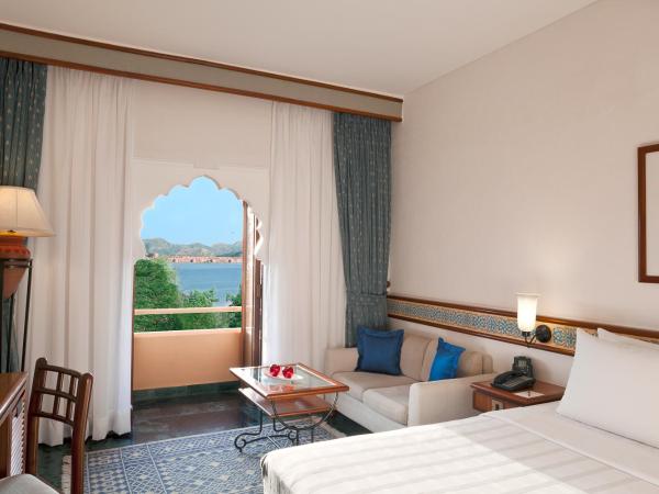 Trident Jaipur : photo 3 de la chambre chambre de luxe - vue sur lac