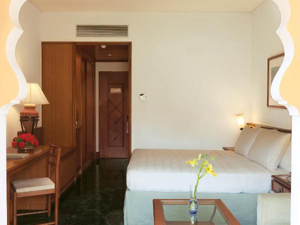 Trident Jaipur : photo 5 de la chambre chambre deluxe avec balcon - vue sur jardin