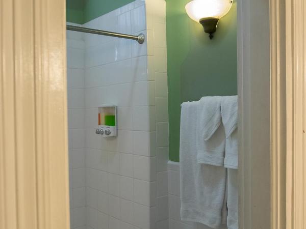 Chez Palmiers B&B : photo 8 de la chambre chambre lit queen-size deluxe