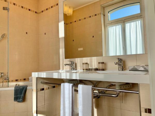 Continental Parkhotel : photo 5 de la chambre chambre lits jumeaux prestige - vue sur lac