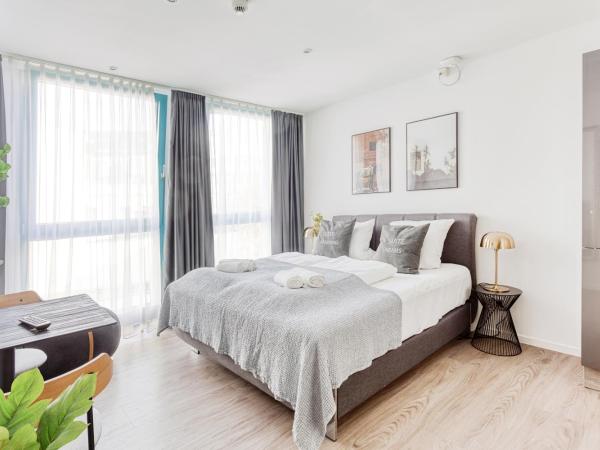 limehome Köln Friesenplatz - Digital Access : photo 8 de la chambre suite s with courtyard view