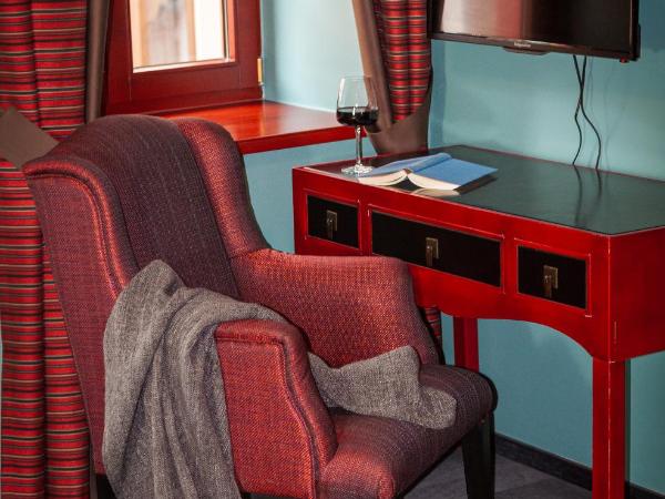 Apartamenty Siedem Komnat Siedmiu Mistrzów : photo 5 de la chambre chambre double ou lits jumeaux