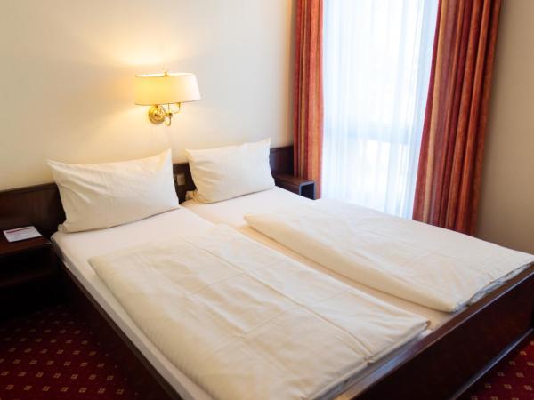 Hotel Haus am Zoo : photo 2 de la chambre chambre double standard