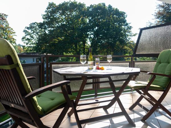 Hotel Haus am Zoo : photo 8 de la chambre chambre double - vue sur jardin