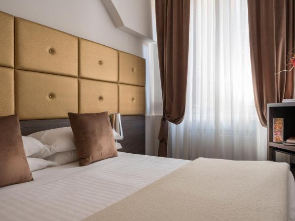 Albergo Rossini 1936 - Small & Charming : photo 4 de la chambre suite deluxe