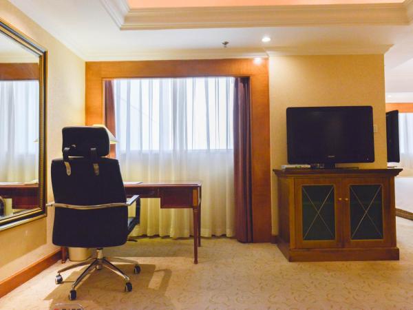 Crowne Plaza Qingdao, an IHG Hotel : photo 3 de la chambre chambre lit king-size premium