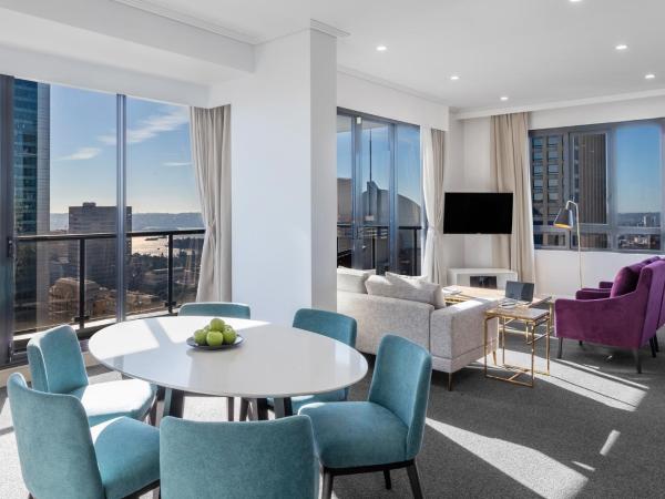 Meriton Suites Pitt Street, Sydney : photo 4 de la chambre suite 3 chambres altitude