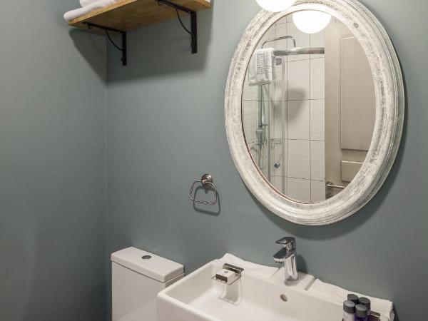 Loka Suites : photo 5 de la chambre chambre double