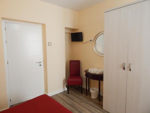 Hospederia Marqués : photo 4 de la chambre chambre double ou lits jumeaux avec salle de bains commune et balcon
