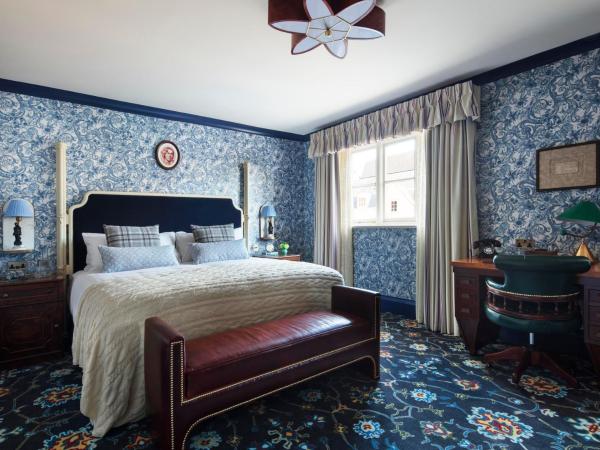 The Randolph Hotel Oxford, a Graduate by Hilton Hotel : photo 7 de la chambre graduate deluxe king room with historic view