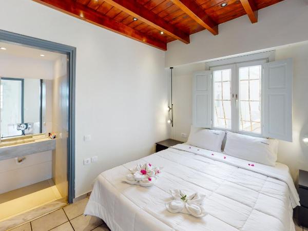 NEOKLASSIKO KOUKOULI : photo 3 de la chambre suite junior - vue sur mer