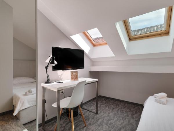 Downtown Boutique Hostel : photo 6 de la chambre chambre double standard