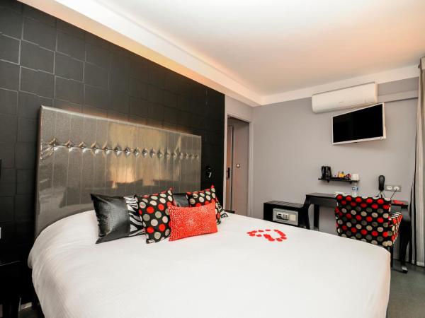 Nyx Htel Indpendant : photo 6 de la chambre chambre double ou lits jumeaux avec baignoire d'angle et terrasse 