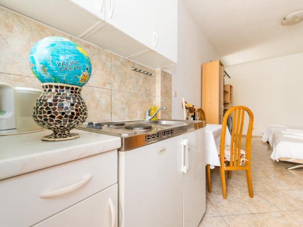 AVA Studio apartment and Room : photo 7 de la chambre studio standard