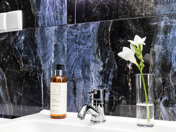 Baltic Rooms Sopot : photo 3 de la chambre chambre triple avec salle de bains commune