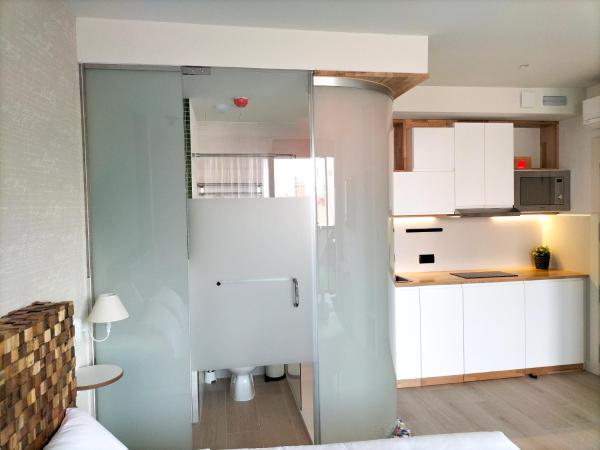 Far Home Bernabeu : photo 7 de la chambre studio avec balcon