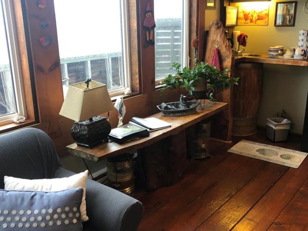 SeaWatch Bed & Breakfast : photo 4 de la chambre suite lit queen-size deluxe