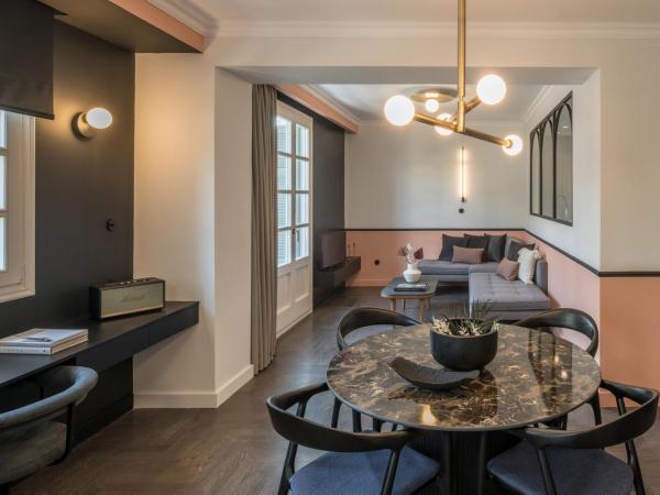 72 AD Suites : photo 3 de la chambre suite exécutive