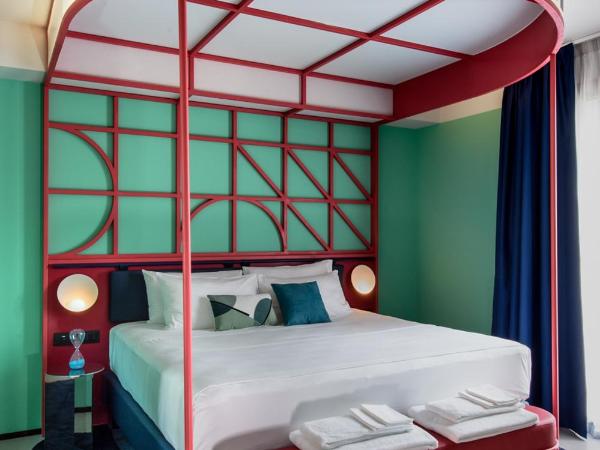 Demo Hotel Design Emotion : photo 2 de la chambre suite lit queen-size