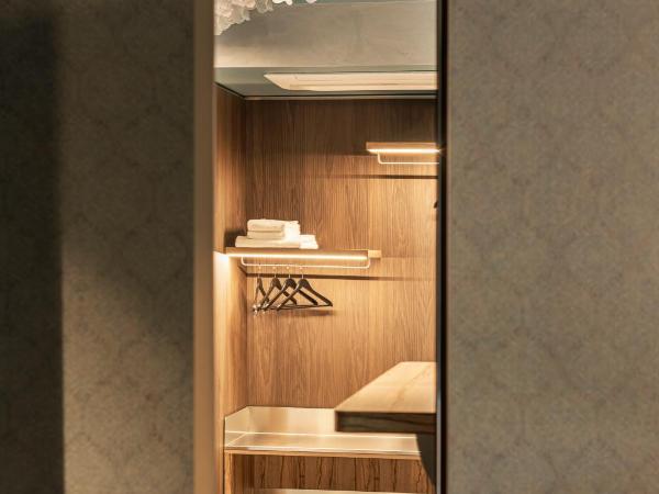 Demo Hotel Design Emotion : photo 5 de la chambre suite avec sauna