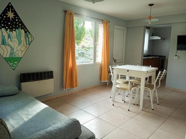 Flamenco Bay Apartments : photo 9 de la chambre appartement en duplex