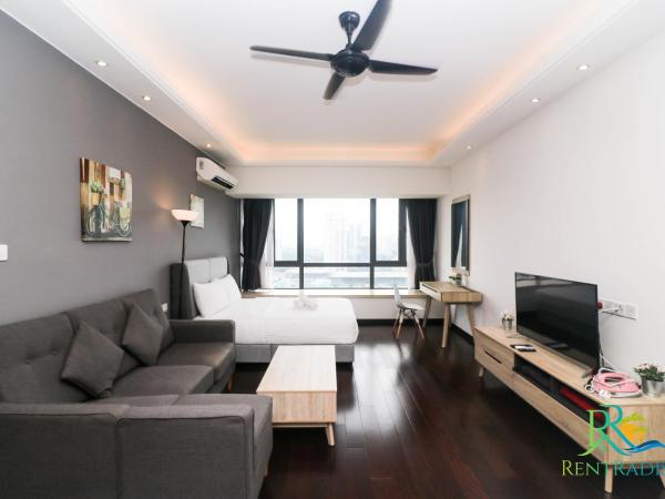 R&F Princess Cove CIQ Premium Sea View Suites by NEO : photo 9 de la chambre studio