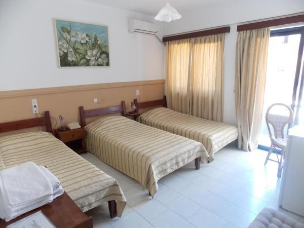 Danaos Hotel : photo 10 de la chambre chambre triple