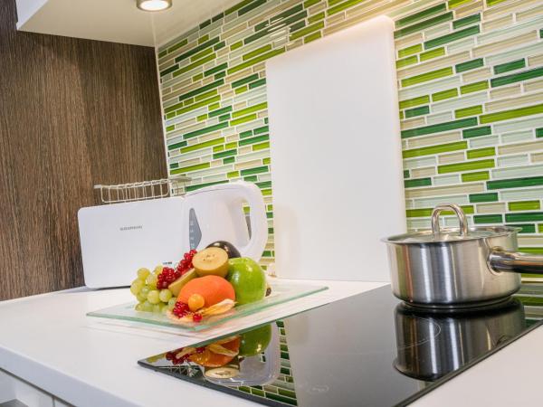 Best Western Hotel Airport Frankfurt : photo 4 de la chambre appartement lit king-size standard