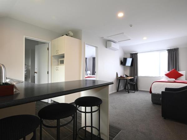 Riccarton Mall Motel : photo 3 de la chambre appartement supérieur 1 chambre avec bain à remous