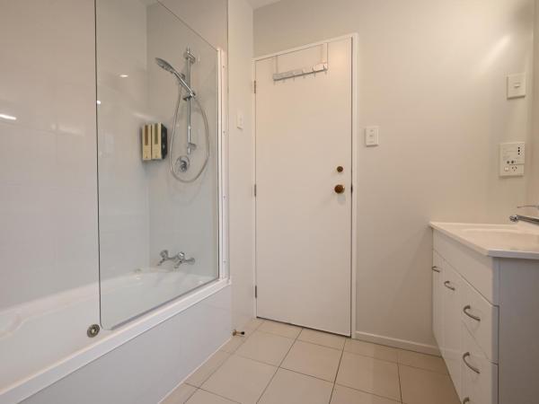 Riccarton Mall Motel : photo 6 de la chambre appartement supérieur 1 chambre avec bain à remous