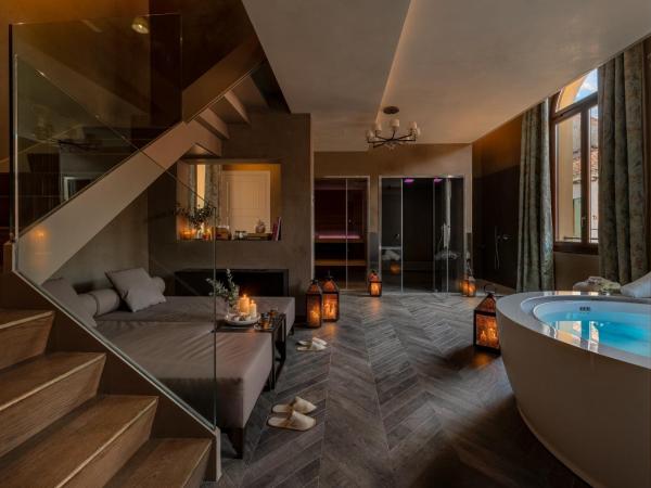Palazzo Veneziano - Venice Collection : photo 7 de la chambre suite de luxe avec spa privé