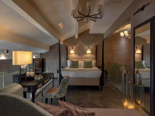 Palazzo Veneziano - Venice Collection : photo 5 de la chambre suite de luxe avec spa privé