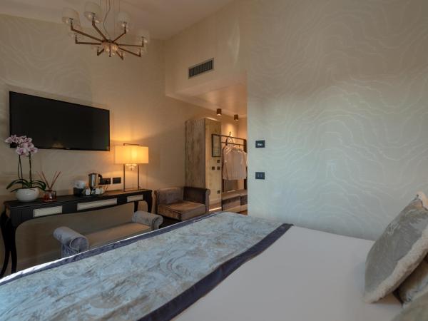 Palazzo Veneziano - Venice Collection : photo 8 de la chambre hébergement double panoramique avec jacuzzi extérieur